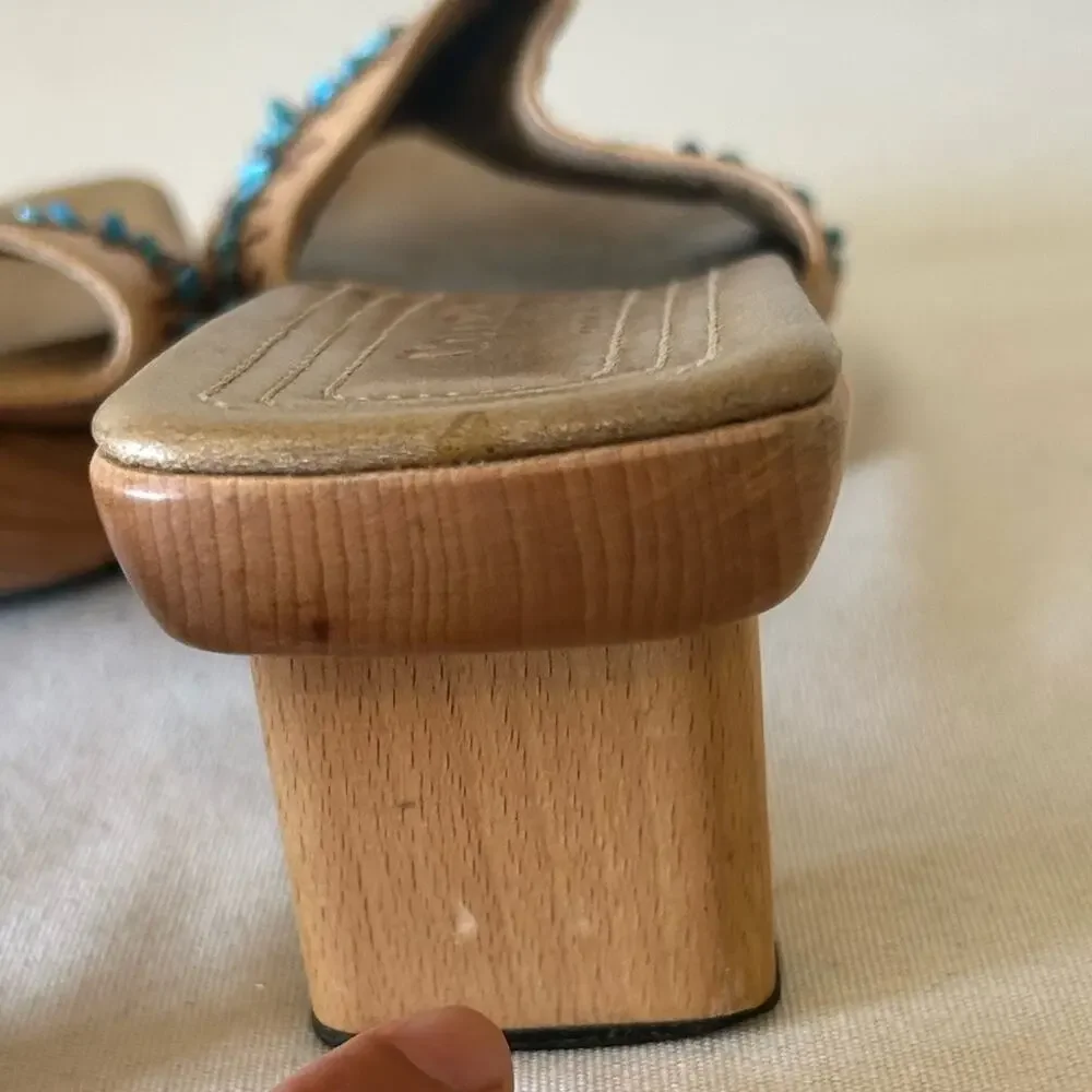 Cole Haan Resort leather turquoise bead boho slide shoe wooden sole. Italy 7.5